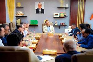 لملس يوجه بتوثيق حالات التلاعب بالأسعار في الأسواق