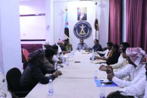 انتقالي المهرة يقر إقامة فعالية جماهيرية كبرى بمناسبة الذكرى الـ58 لعيد الاستقلال بالغيضة
