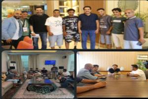 السفير سالم بلفقيه يلتقي بعثة المنتخب اليمني لكرة القدم المشارك في تصفيات آسيا الموهلة لكأس العالم 2026 في جاكرتا  