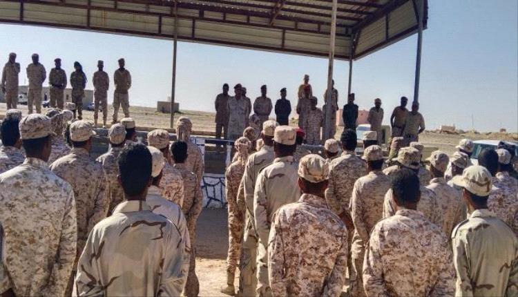 محاضرة توجيهية لتعزيز الولاء والانضباط في اللواء الثاني دفاع ساحلي
