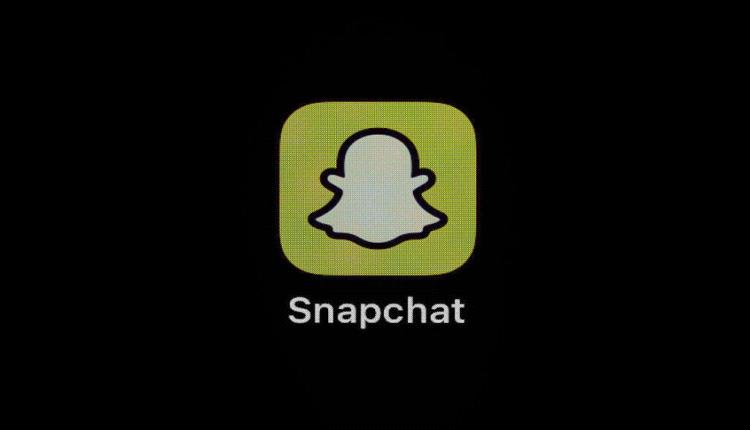 سناب شات" يبدأ فرض رسوم على حفظ الذكريات