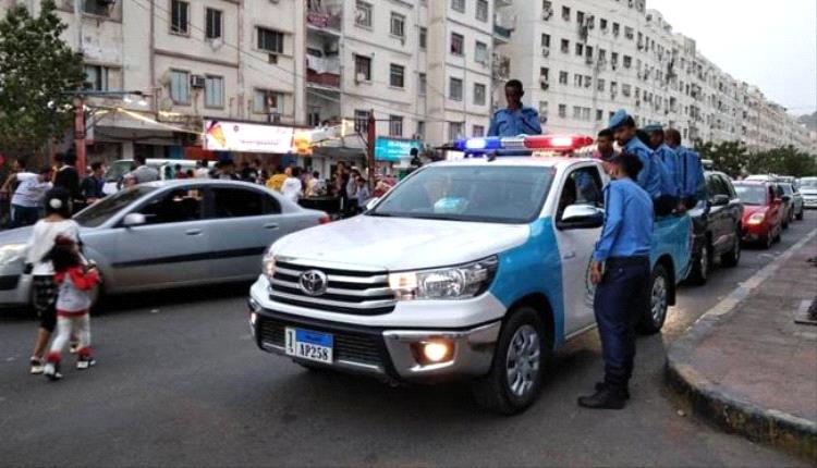 شرطة السير عدن : تسجيل أكثر من 1800 مخالفة و 8 حادثًا مروريًا خلال أسبوع
