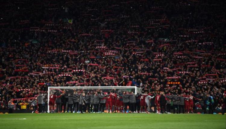 جماهير ليفربول تهاجم سلوت وتطالب بعودة كلوب