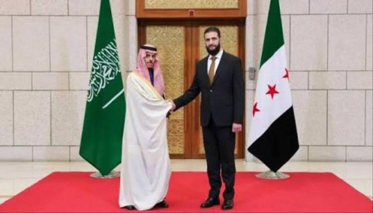 أحمد الشرع يستعرض مع وزير الخارجية السعودي العلاقات بين البلدين