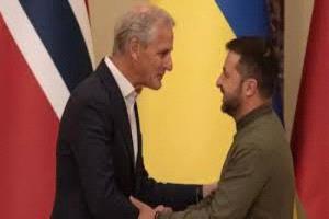 زيلينسكي يجري في أوسلو محادثات مع رئيس الوزراء النروجي