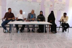 الفريق الرئاسي يزور المعهد الزراعي في أبين
