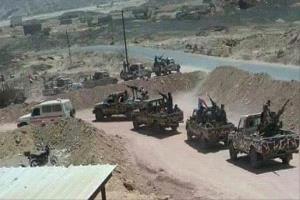 أمن شبوة يفتح الطريق الدولي في العرم بعد إحباط تمرد
