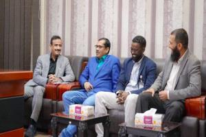 محافظ شبوة: مستشفى بن زايد يحظى بدعم إماراتي سخي