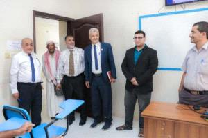 فريق التوجيه والرقابة الرئاسي يطلع على سير عمل جامعة الأوائل في المكلا

