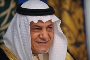 تركي الفيصل يرد على تغريدة