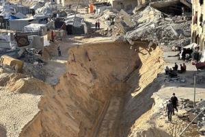 حماس: الخروقات الإسرائيلية شملت نشاطاً خارج الخط الأصفر