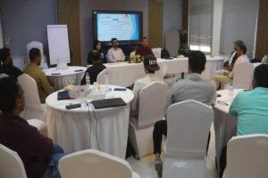 اختتام دورة تدريبية لمسؤولي بيانات نظام الإنذار المبكر للأمراض بالمكلا
