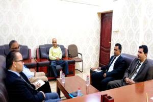 نائب وزير الشؤون القانونية وحقوق الإنسان يبحث مع مفوضية اللاجئين سبل تطوير الشراكة

