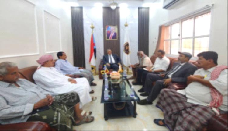 فريق التوجيه والرقابة الرئاسي يلتقي بالهيئة العسكرية الجنوبية في المهرة