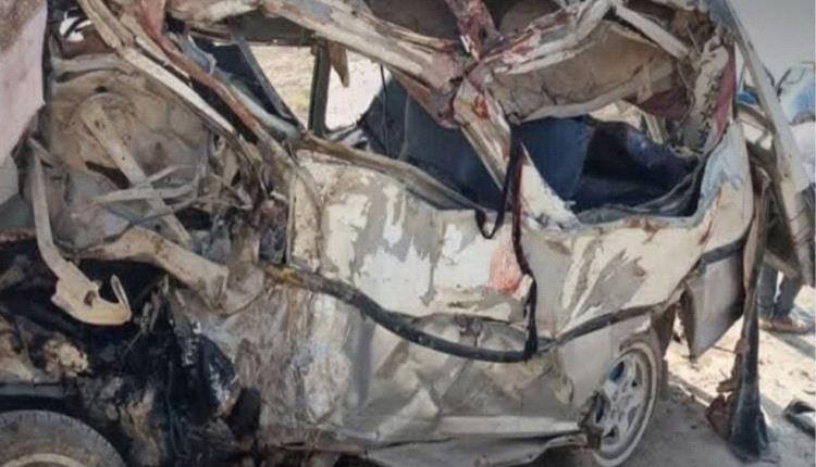 مصرع 12 شخصا بحادث سير مروع 