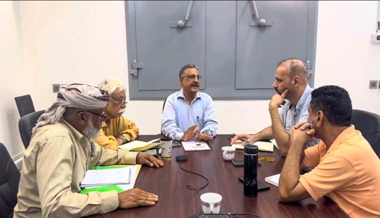 بتوجيه من الوزير السقطري 
  وكيل وزارة الزراعة والأسماك يناقش مع البرنامج الإنمائي تدخلاته للحد أضرار السيول على عدن ولحج