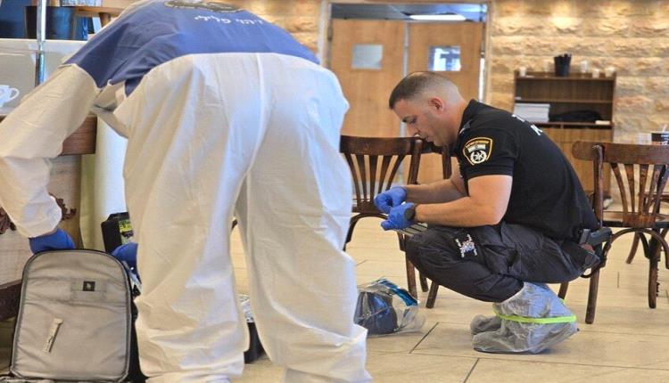 ضابط شرطة خارج الخدمة يوقف عملية طعن في فندق بالقدس