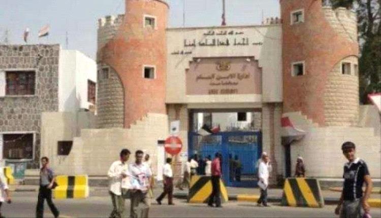 أمن العاصمة عدن يكشف تفاصيل واقعة سقوط فتاة من شقة سكنية بالمنصورة
