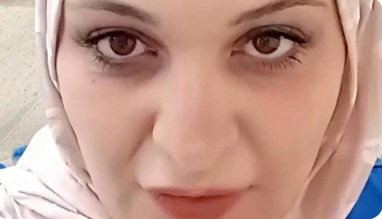 شهرت بالفنانة وفاء عامر.. حبس التيك توكر (بنت مبارك) عامين
