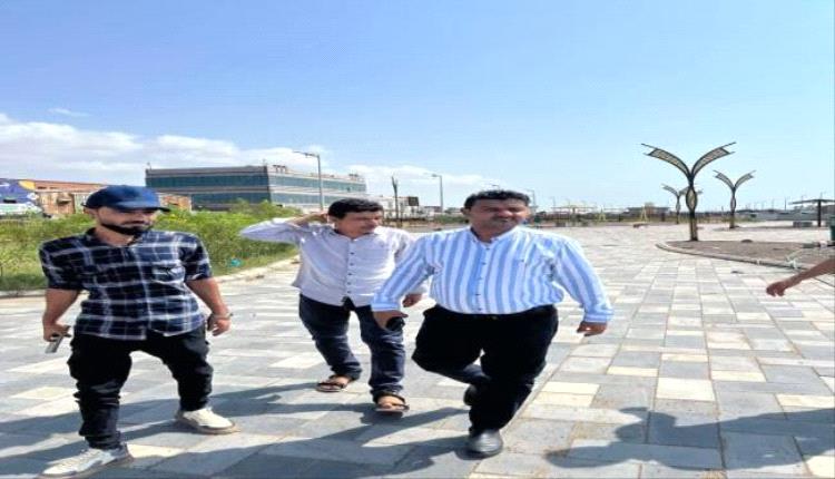مدير عام الشيخ عثمان يتفقد مشروع “فاملي جاردينس”
