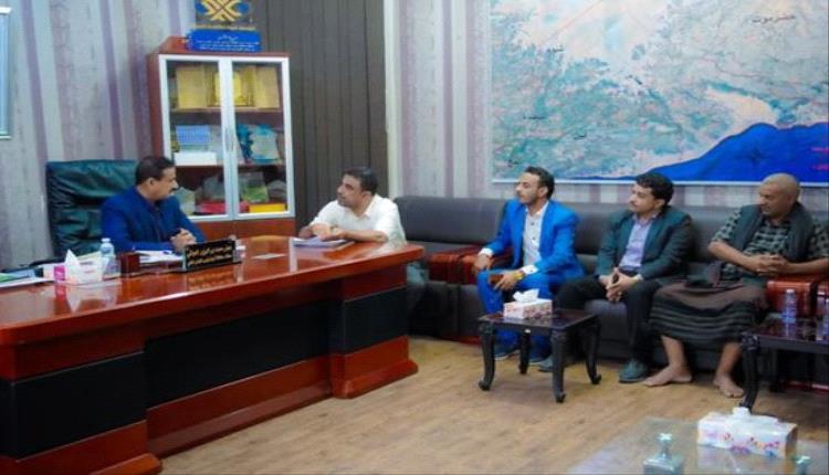 بن الوزير يوجه بصيانة شبكة كهرباء شبوة وبنيتها التحتية