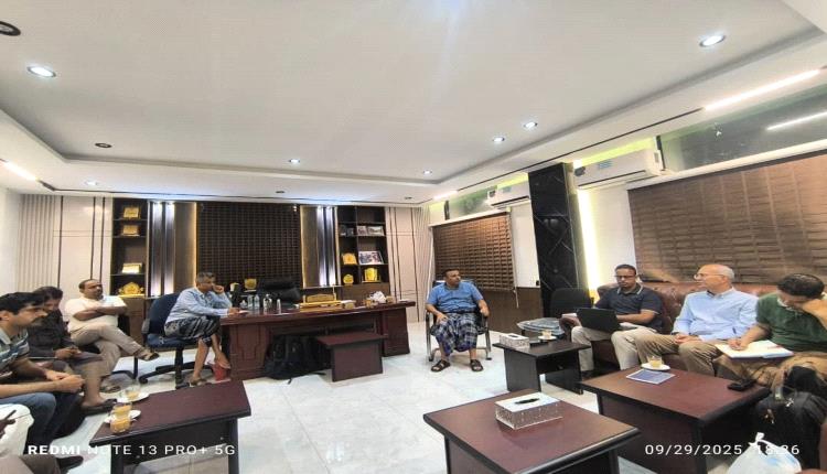 الدكتور الوليدي يرأس اجتماع غرفة العمليات لمتابعة سير الجولة الثانية من حملة التحصين ضد شلل الأطفال
