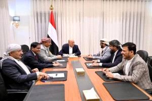 الرئاسي يكلف فريقا قانونيا بمراجعة قراراته منذ إعلان تشكيله
