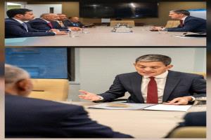 الرئيس الزُبيدي يلتقي رئيس لجنة الإنقاذ الدولية