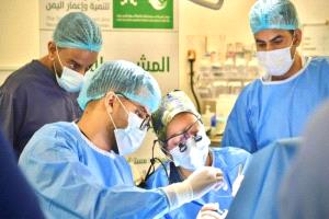 مركز الملك سلمان للإغاثة ينفذ 108 عمليات جراحية متخصصة للأطفال في عدن
