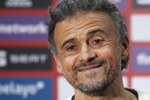 إنريكي يتمنى العودة لبرشلونة!