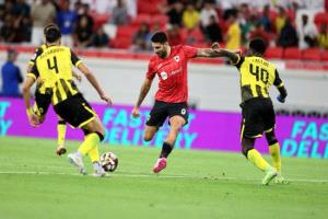 قطر في الصدارة وميتروفيتش يقود الريان لفوز كبير على الأهلي