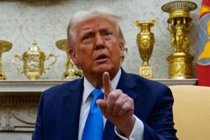 ترامب يحذر حماس من استخدام الرهائن دروعًا بشرية