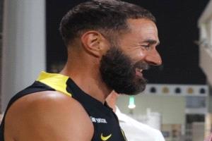 فهد سندي ينفي