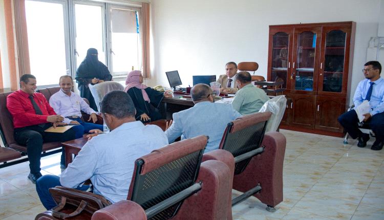 رئيس جامعة عدن يتفقد مركز التطوير الأكاديمي وضمان الجودة