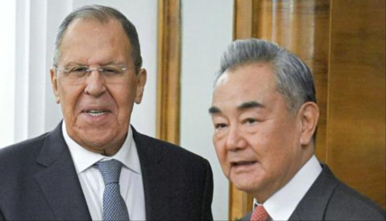 وزير الخارجية الروسي يناقش مع نظيره الصيني الوضع بالشرق الأوسط