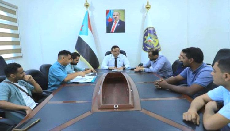 مالية المجلس الانتقالي تناقش تطوير الأداء وتعزيز الانضباط الوظيفي