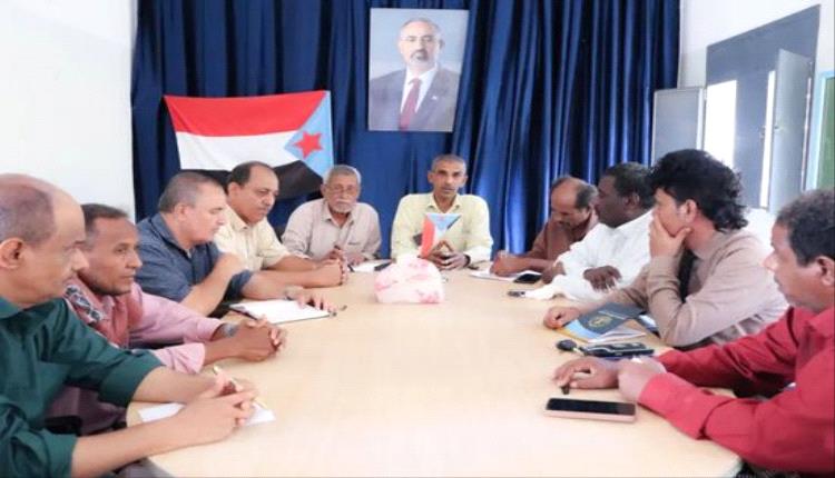 انتقالي عدن يتفقد سير العمل التنظيمي في مديرية دار سعد