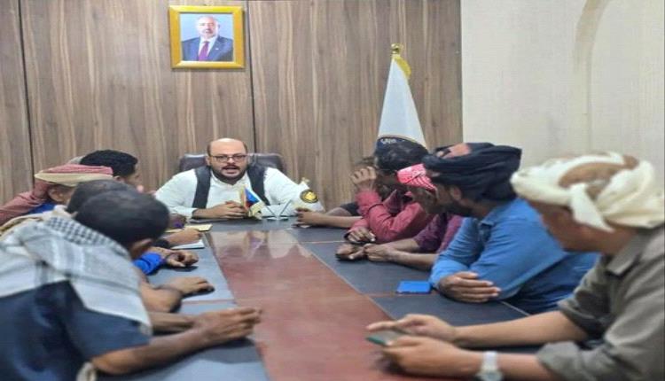 انتقالي حضرموت يوجه بتعزيز العمل التنظيمي في مديرية أرياف المكلا..