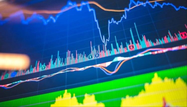 الأسهم الأمريكية تلامس قمة تاريخية وسط تباين قطاع التكنولوجيا