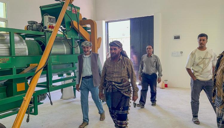 فريق من هيئة البحوث الزراعية ينفذ زيارة ميدانية لبنك البذور المجتمعية في الحد بلحج
