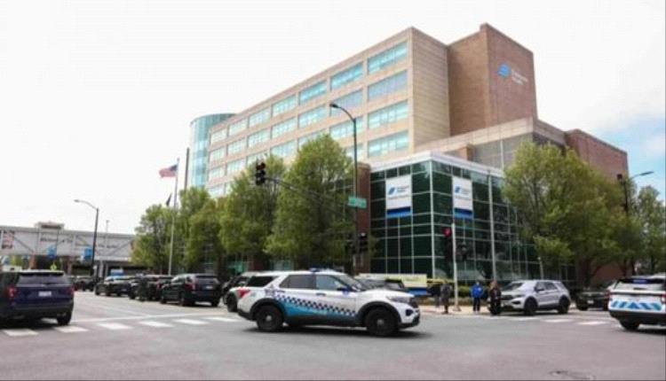 مقتل شرطي وإصابة آخر جراء إطلاق نار بمستشفى في شيكاغو