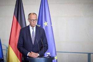 المستشار الألماني يرفض انضمام أوكرانيا للاتحاد الأوروبي