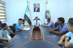 مالية المجلس الانتقالي تناقش تطوير الأداء وتعزيز الانضباط الوظيفي