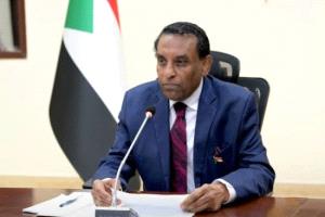 رئيس الوزراء السوداني: لسنا معنيين بمخرجات مؤتمر برلين