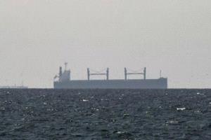 لأول مرة منذ الحرب.. ناقلتان يابانيتان تعبران مضيق هرمز