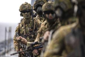 "ديلي تلغراف": أستراليا تنشر سرا قوات خاصة في دولة عربية