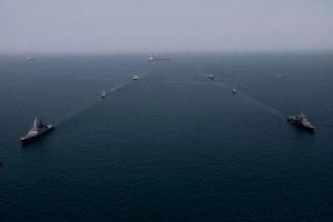 القيادة الوسطى الأمريكية تواصل فرض حصارها على الموانئ الإيرانية