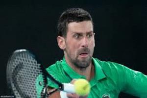 إصابة تلاحق ديوكوفيتش وتهدد مشاركته في بطولة مدريد المفتوحة