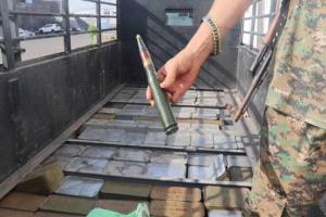 ضبط شاحنة في خورمكسر محملة بصناديق من الذخائر