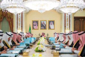 الوزراء السعودي يؤكد: نرفض انتهاك سيادة الدول وتهديد أمن المنطقة